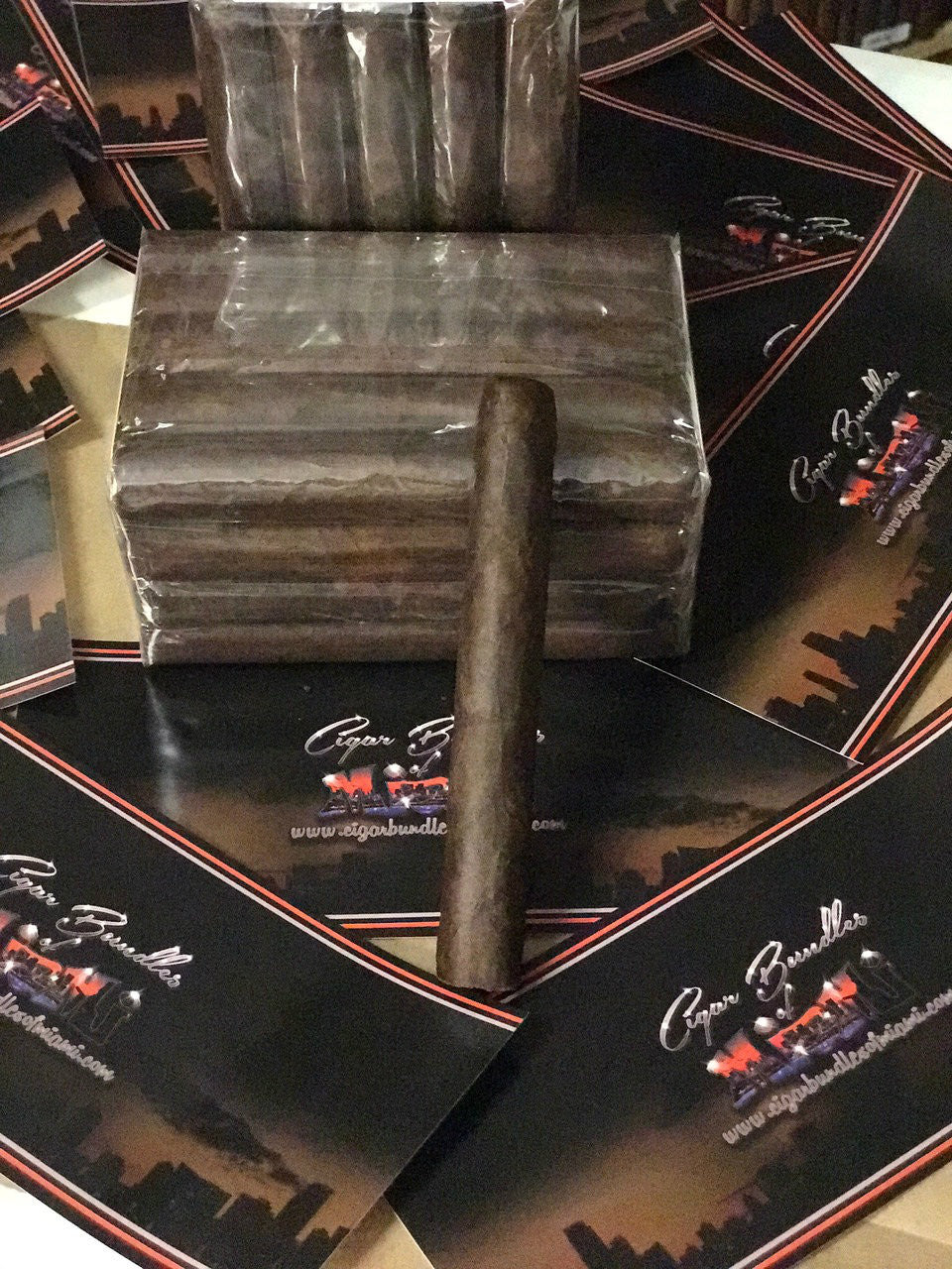 A smooth Handmade Traditional Cuban Style Medium to Full cigar. An Artisan Cured San Andres Maduro wrapper and 1st Quality Nicaraguan binders and fillers Farmed by the Oliva Family, making this cigar one of the finest. This crafted Cigar boasts a Medium to Full bodied flavor Coffee Bean,Pepper,and Dark chocolate. Try them in Bundles of 20