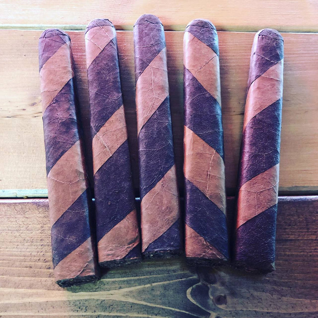 From the Hands of the Finest Cuban Rollers in Tampa comes 

The Tampa Blend All Long Filler Hand Rolled Cigars

All Nicaraguan Long filler

Hand Rolled in Ybor city Bundle of 25 Cigars

Beautiful Quality, Proprietary Blend, Amazing Flavors

Special Deal This Weekend Only

1 Bundle $75.00 Use Code TampaLove 2 Bundles $150.00 Use Code YborCity